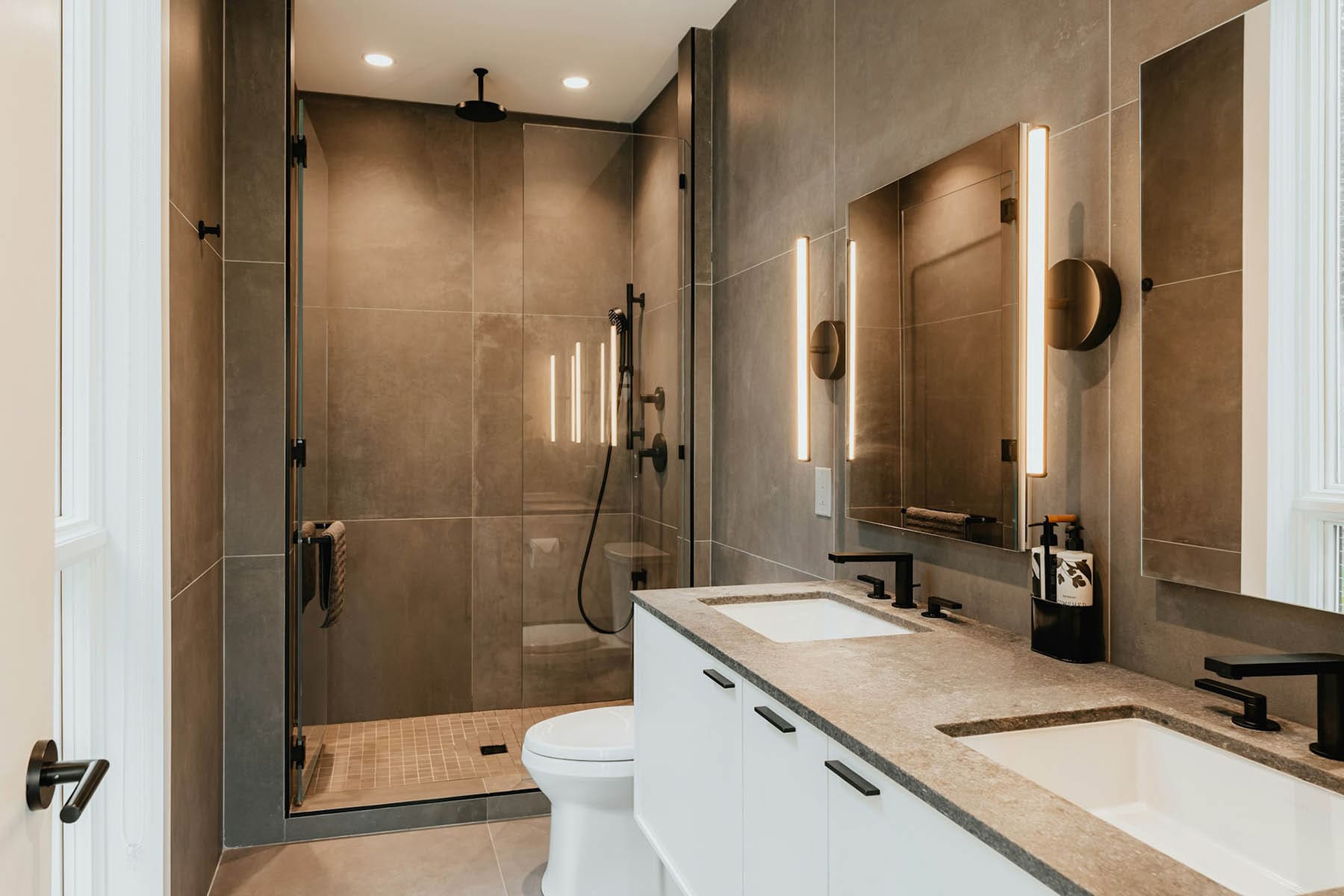 Bathroom remodeling article